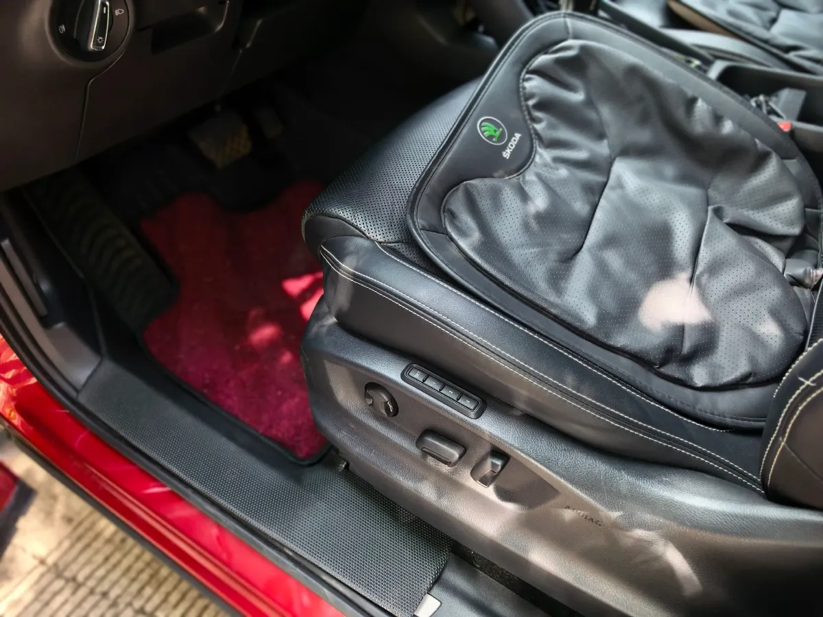 2019 Skoda Kodiak GT 2.0T 220HP L4 7DCT,autocango,china used car exporter,china ev exporter,chinese used car exporter,chinese used ev exporter