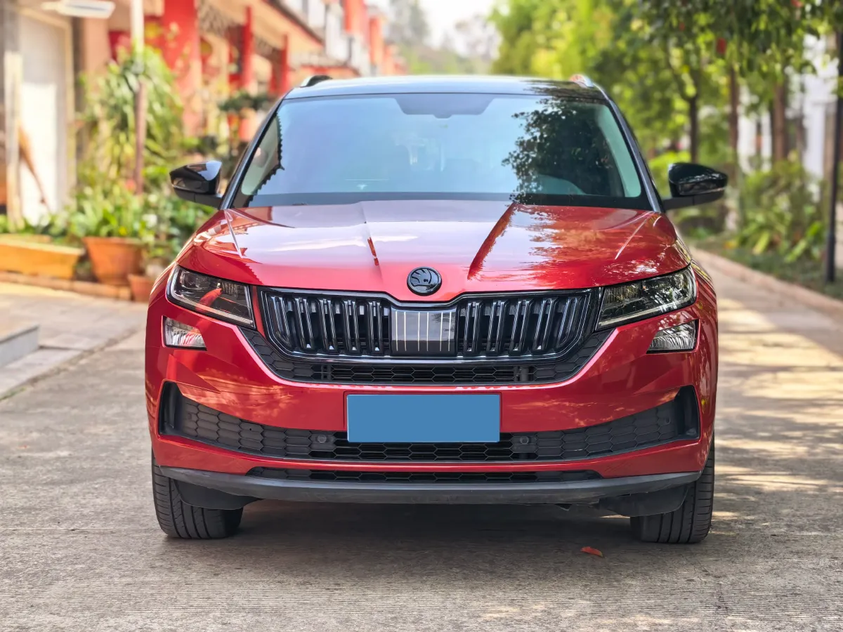 2019 Skoda Kodiak GT 2.0T 220HP L4 7DCT,autocango,china used car exporter,china ev exporter,chinese used car exporter,chinese used ev exporter