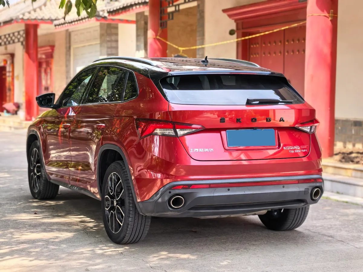 2019 Skoda Kodiak GT 2.0T 220HP L4 7DCT,autocango,china used car exporter,china ev exporter,chinese used car exporter,chinese used ev exporter