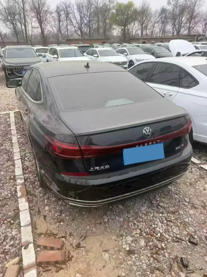 2023 Volkswagen Passat 1.4T 150HP L4 7DCT,autocango,china used car exporter,china ev exporter,chinese used car exporter,chinese used ev exporter