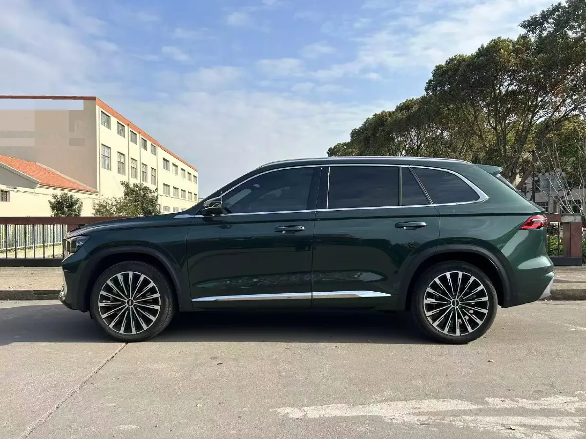 2025 Geely Monjaro 2.0T 238HP L4 8AT,autocango,china used car exporter,china ev exporter,chinese used car exporter,chinese used ev exporter