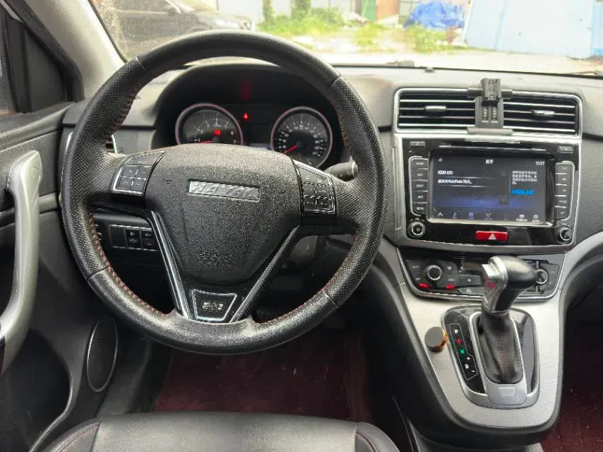 2017 Haval M6 1.5T 150HP L4 6AT,autocango,china used car exporter,china ev exporter,chinese used car exporter,chinese used ev exporter