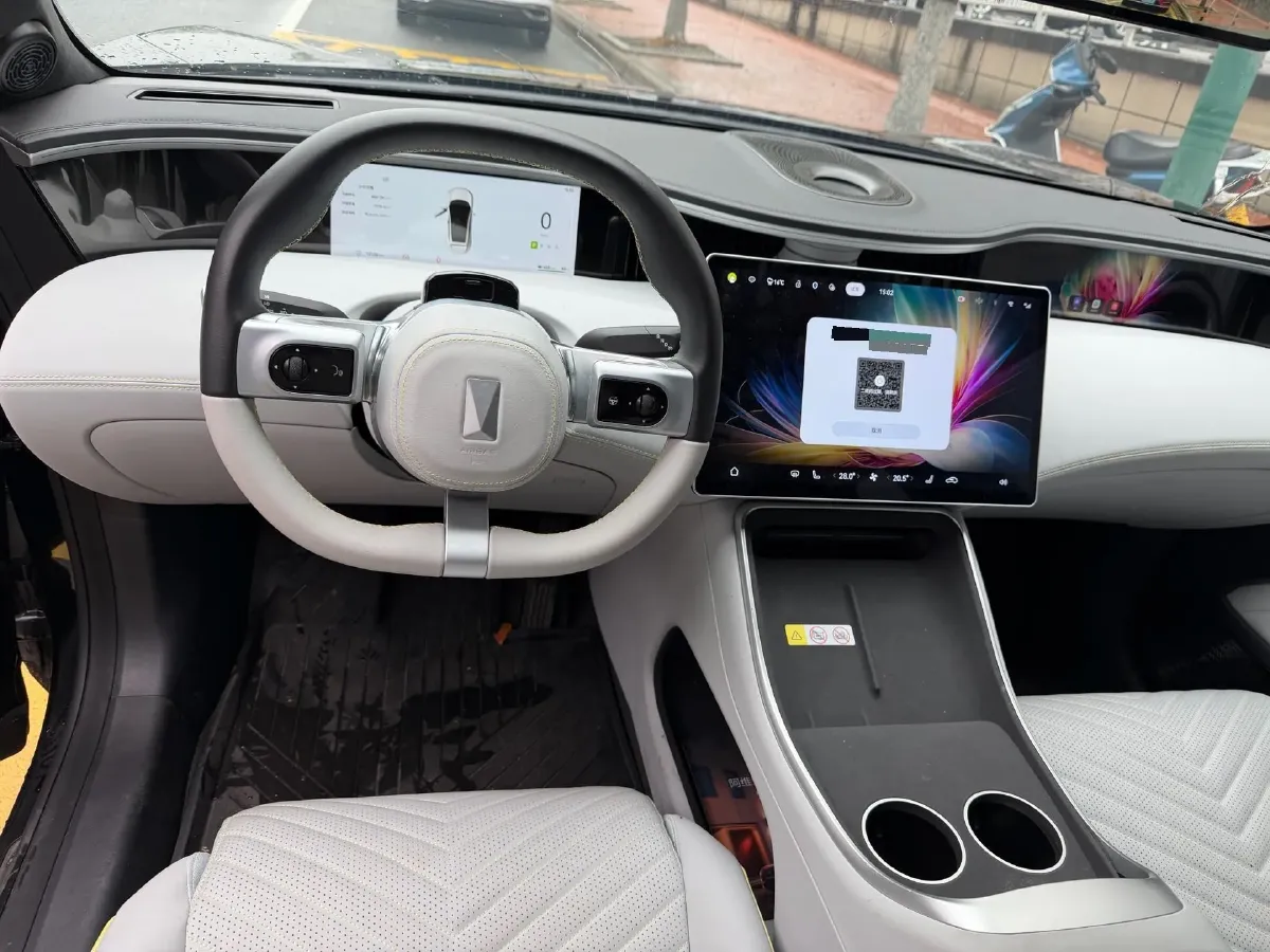 2025 Avatr 11 BEV,autocango,china used car exporter,china ev exporter,chinese used car exporter,chinese used ev exporter