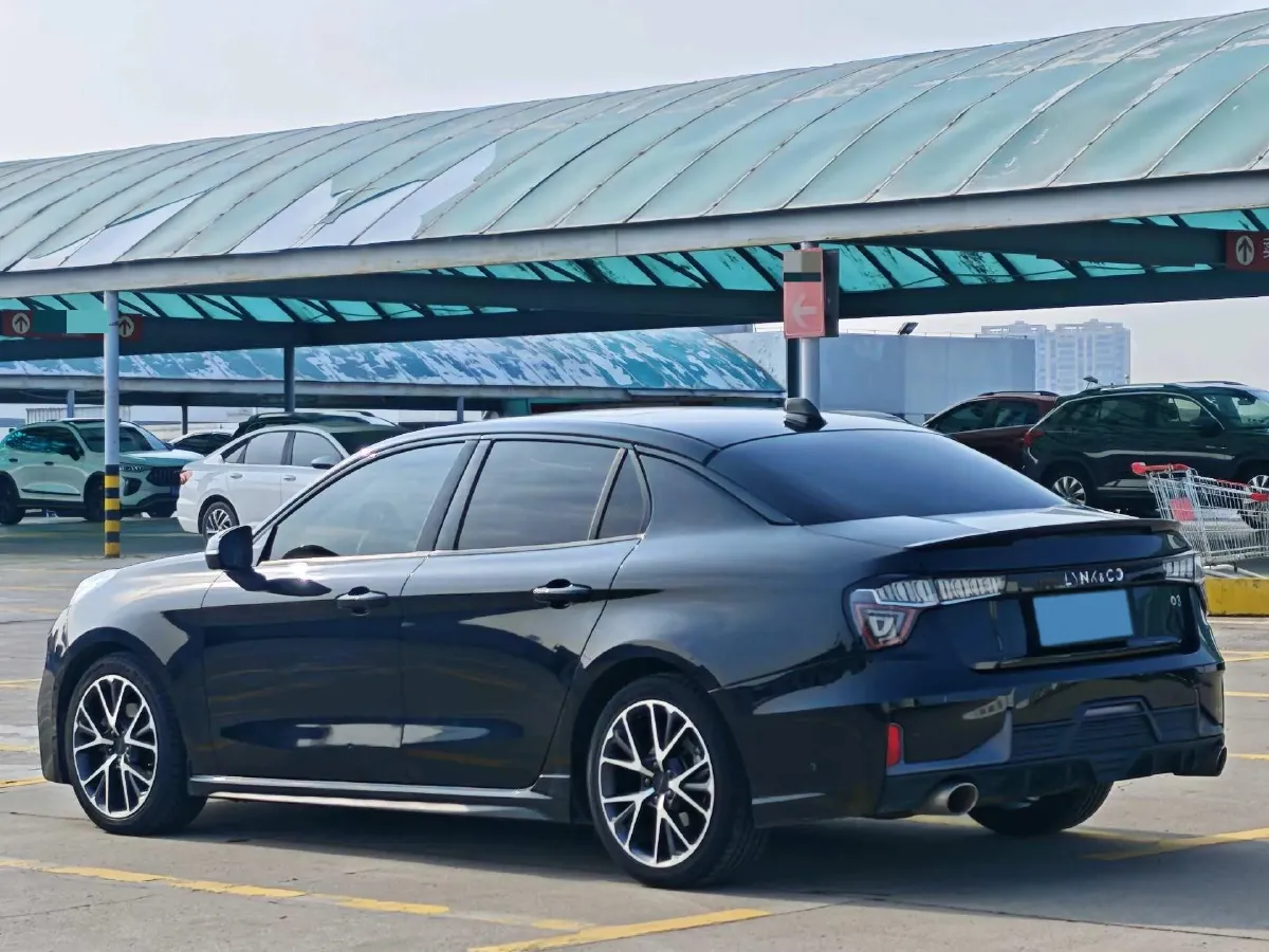 2022 LYNK&CO 03 1.5T 180HP L3 7DCT,autocango,china used car exporter,china ev exporter,chinese used car exporter,chinese used ev exporter