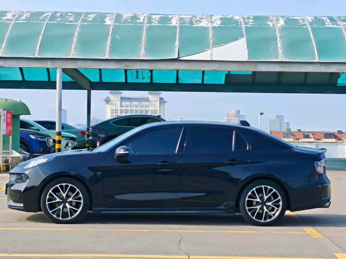 2022 LYNK&CO 03 1.5T 180HP L3 7DCT,autocango,china used car exporter,china ev exporter,chinese used car exporter,chinese used ev exporter