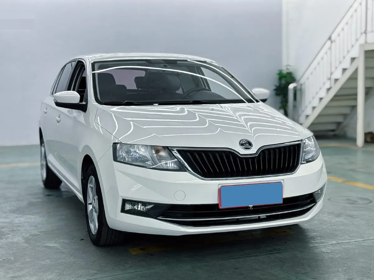 2019 Skoda Rapid Spaceback 1.5L 110HP L4 6AT,autocango,china used car exporter,china ev exporter,chinese used car exporter,chinese used ev exporter