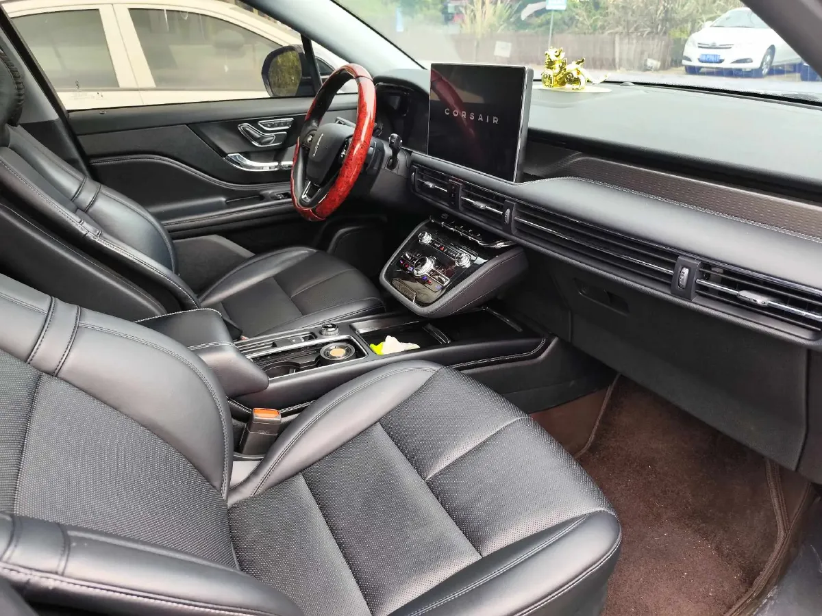 2022 Lincoln Corsair 2.0T 245HP L4 8AT,autocango,china used car exporter,china ev exporter,chinese used car exporter,chinese used ev exporter