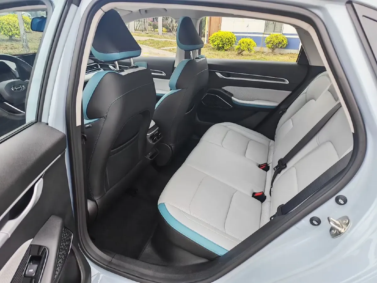 2023 Geely Emgrand 1.5L 127HP L4 CVT,autocango,china used car exporter,china ev exporter,chinese used car exporter,chinese used ev exporter