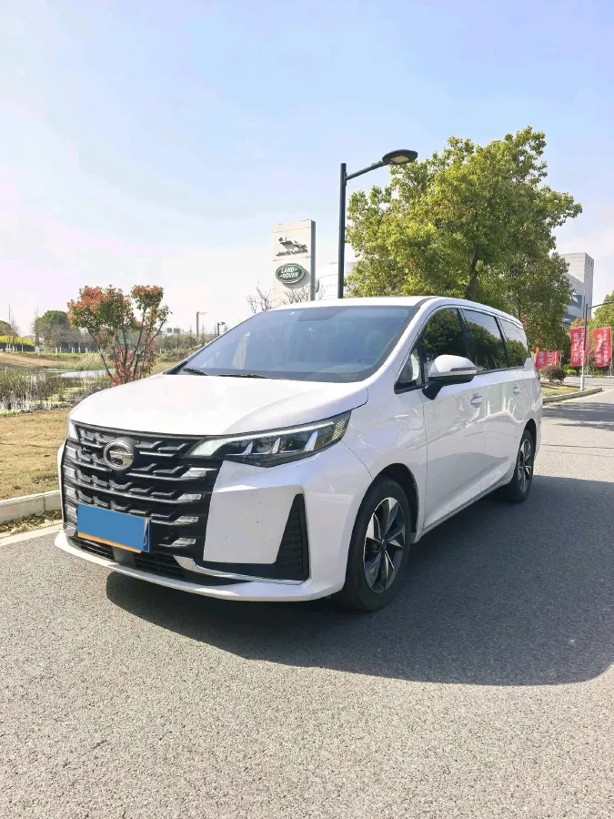 2023 GAC Trumpchi M6 1.5T 177HP L4 7DCT,autocango,china used car exporter,china ev exporter,chinese used car exporter,chinese used ev exporter