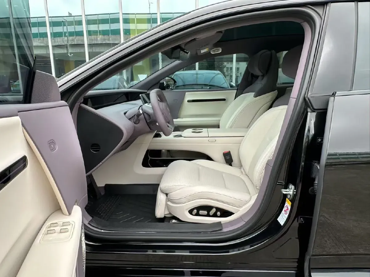 2025 Avatr 06 BEV,autocango,china used car exporter,china ev exporter,chinese used car exporter,chinese used ev exporter