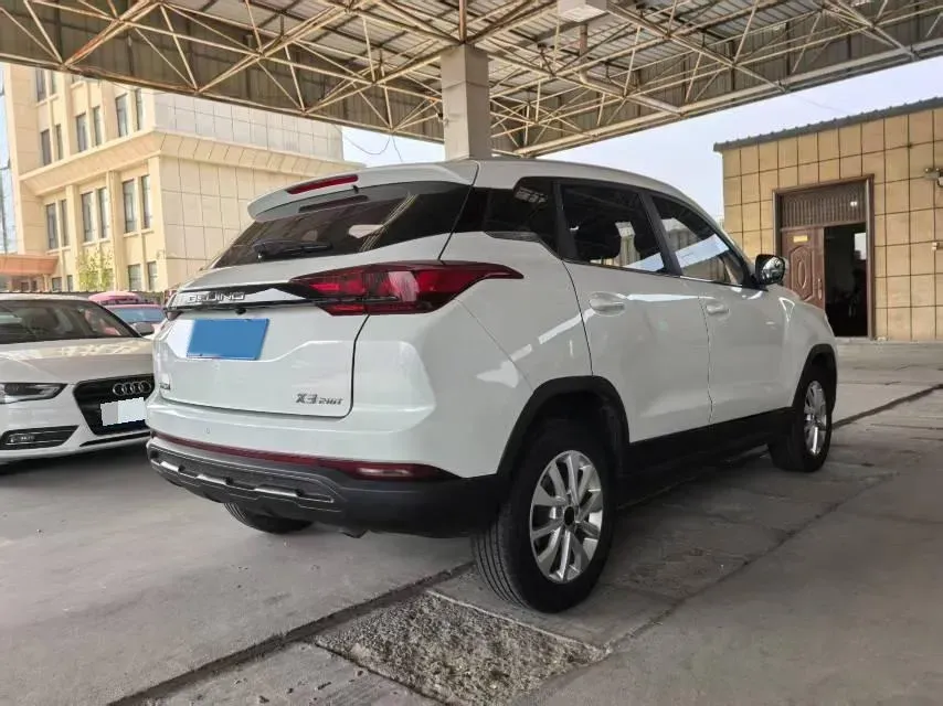 2021 BeiJing Auto X3 1.5T 150HP L4 CVT,autocango,china used car exporter,china ev exporter,chinese used car exporter,chinese used ev exporter