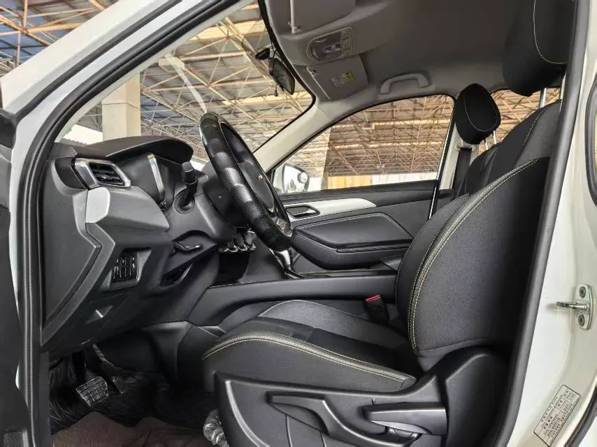 2021 BeiJing Auto X3 1.5T 150HP L4 CVT,autocango,china used car exporter,china ev exporter,chinese used car exporter,chinese used ev exporter