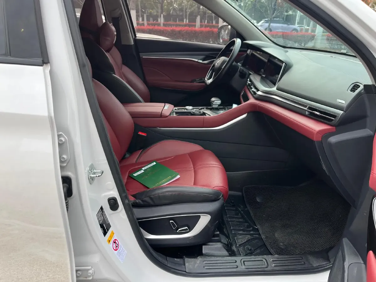 2021 ChangAn CS75 Plus 1.5T 178HP L4 6AT,autocango,china used car exporter,china ev exporter,chinese used car exporter,chinese used ev exporter