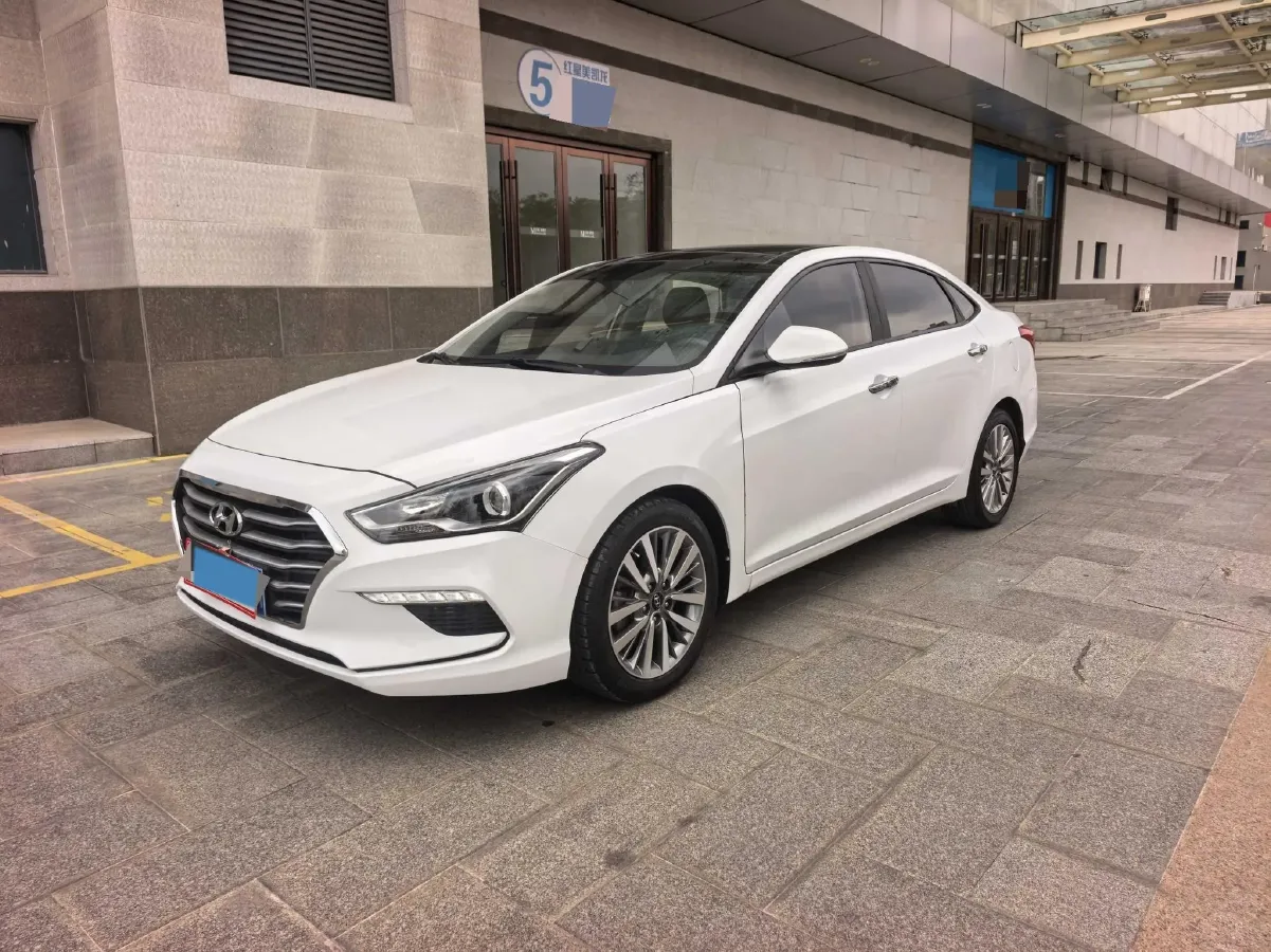 2017 Hyundai Mistra 1.8L 143HP L4 6AT,autocango,china used car exporter,china ev exporter,chinese used car exporter,chinese used ev exporter