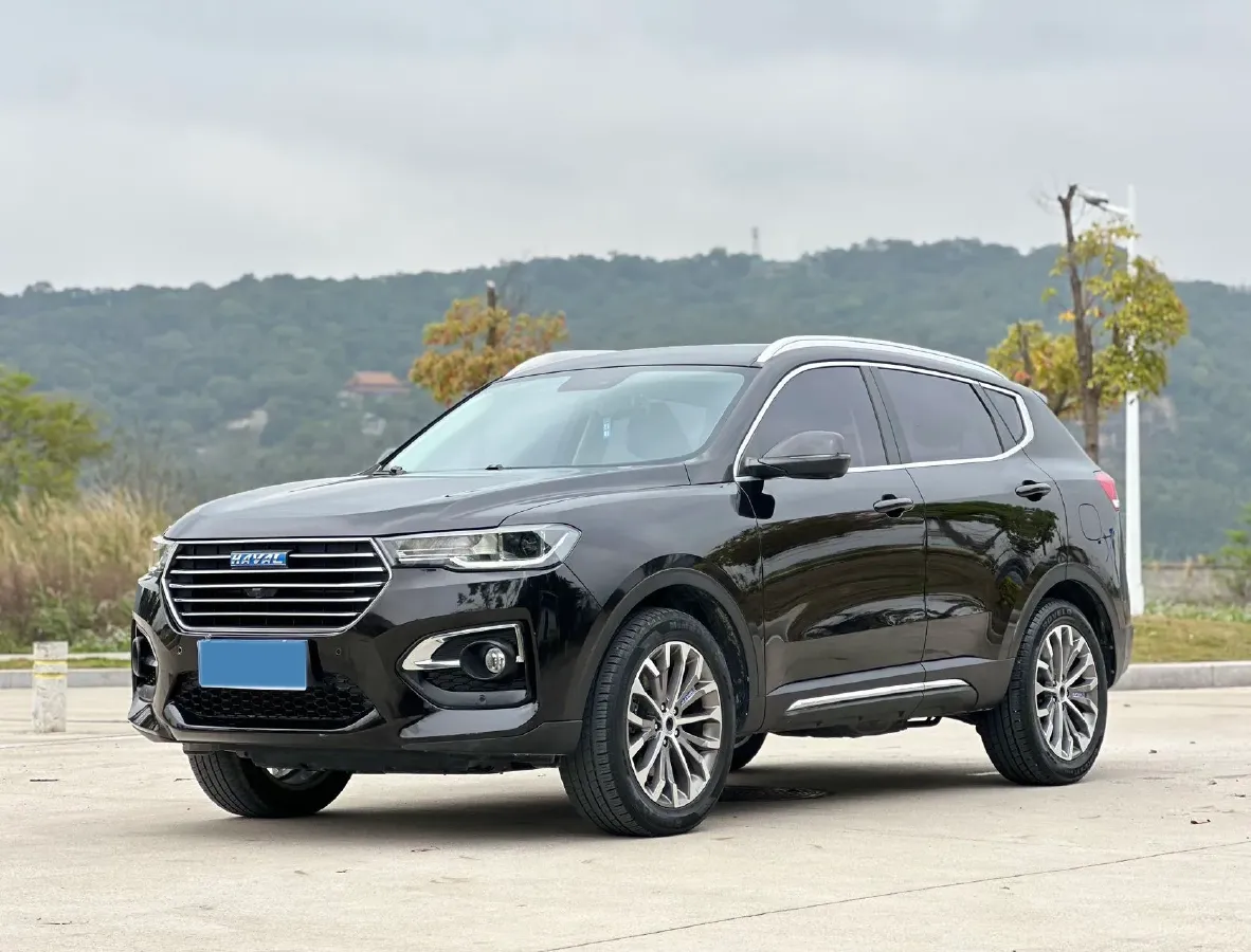 2018 Haval H6 1.5T 169HP L4 7DCT,autocango,china used car exporter,china ev exporter,chinese used car exporter,chinese used ev exporter