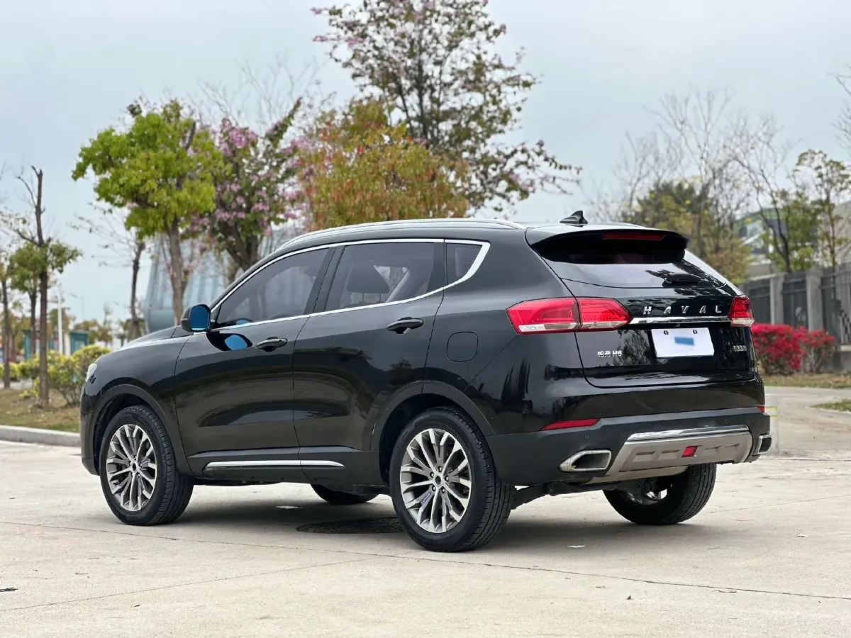 2018 Haval H6 1.5T 169HP L4 7DCT,autocango,china used car exporter,china ev exporter,chinese used car exporter,chinese used ev exporter