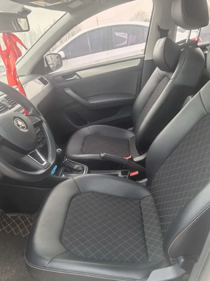 2019 SWM G01 1.5T 156HP L4 6AT,autocango,china used car exporter,china ev exporter,chinese used car exporter,chinese used ev exporter