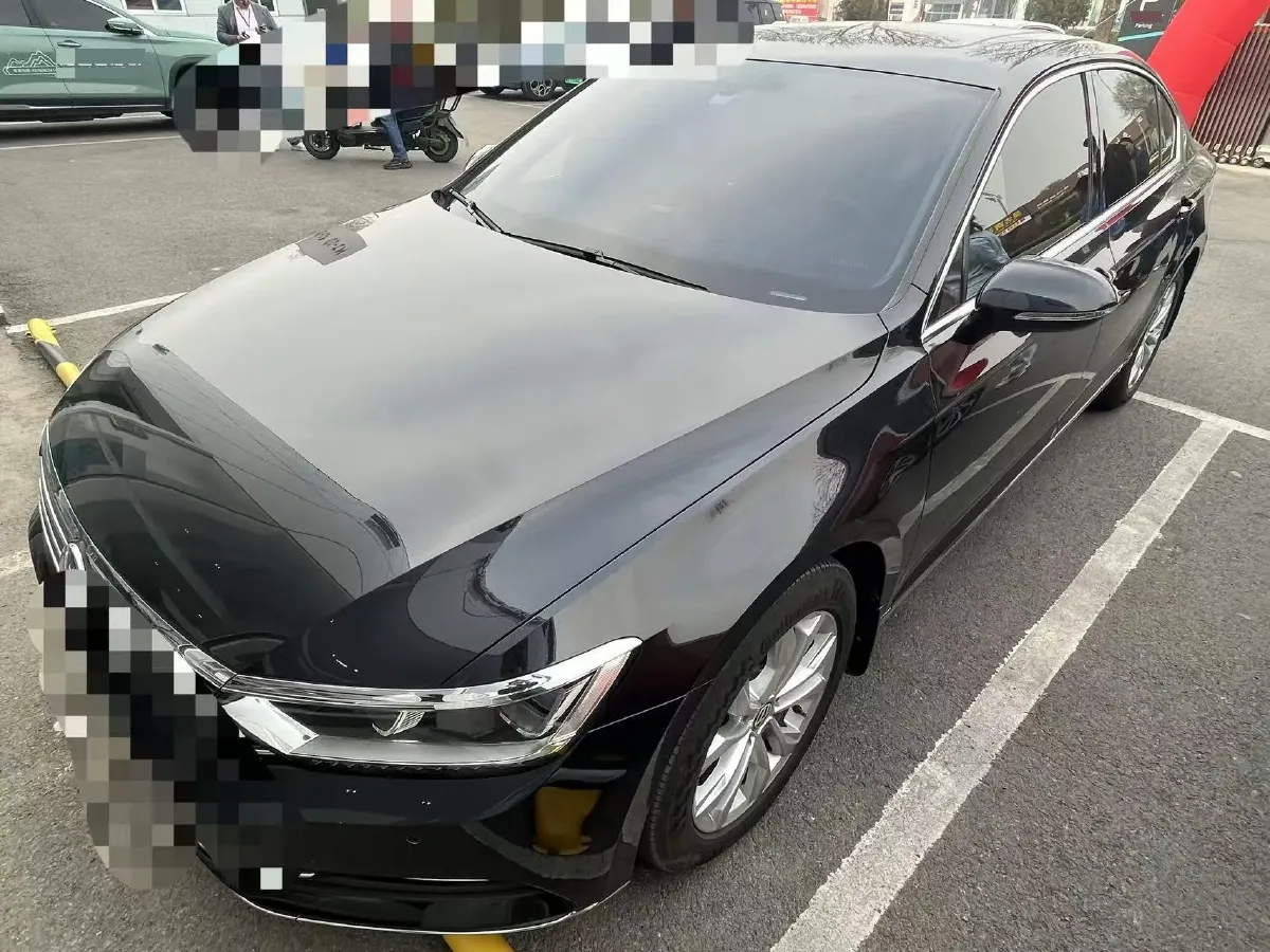 2019 Volkswagen Magotan 2.0T 186HP L4 7DCT,autocango,china used car exporter,china ev exporter,chinese used car exporter,chinese used ev exporter