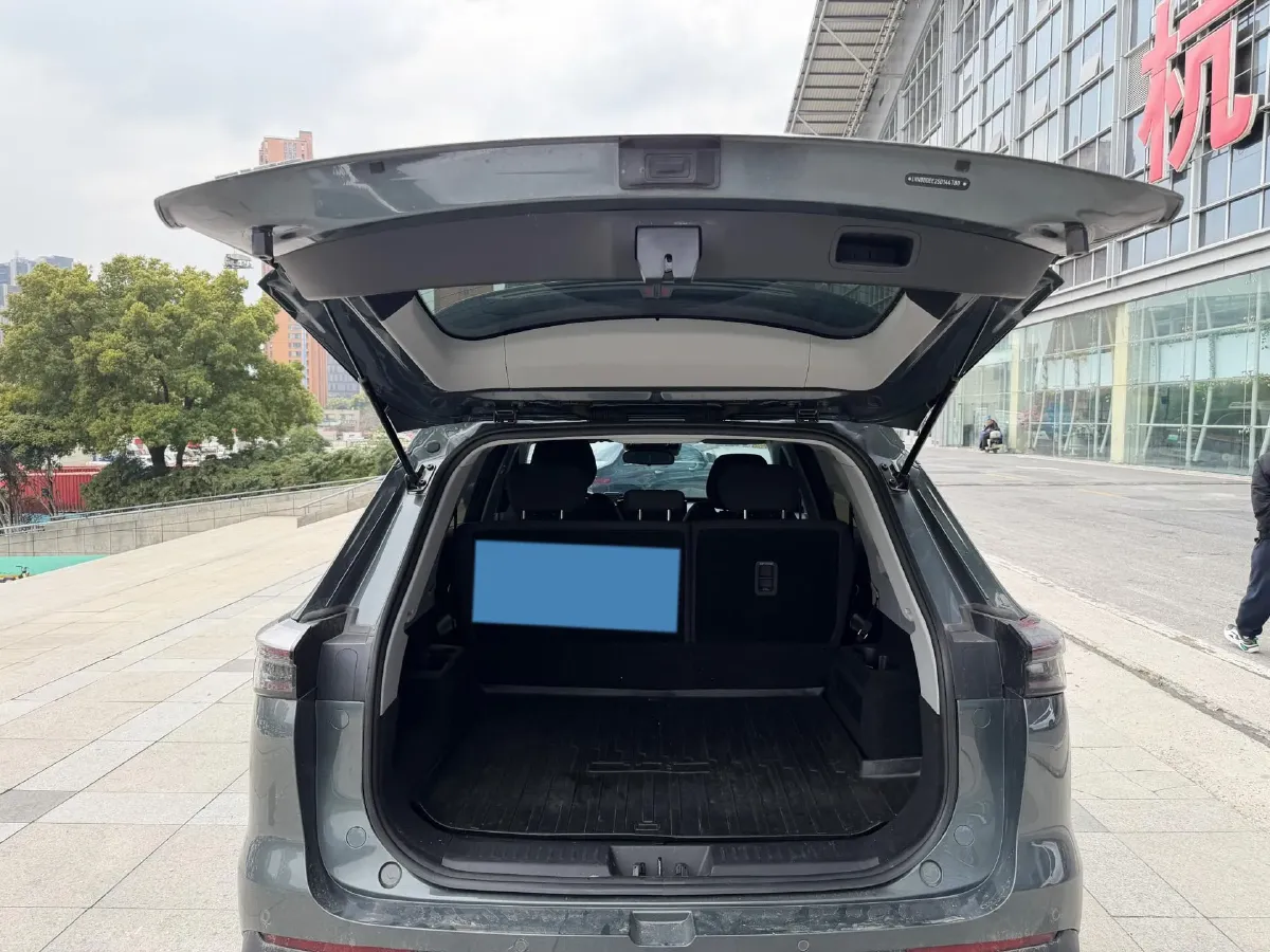 2025 Fulwin FulwinT8 1.5T 156HP L4 1DHT PHEV 18.67KWH,autocango,china used car exporter,china ev exporter,chinese used car exporter,chinese used ev exporter