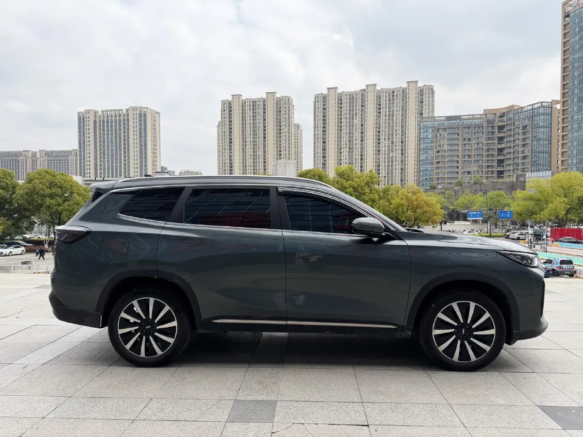 2025 Fulwin FulwinT8 1.5T 156HP L4 1DHT PHEV 18.67KWH,autocango,china used car exporter,china ev exporter,chinese used car exporter,chinese used ev exporter