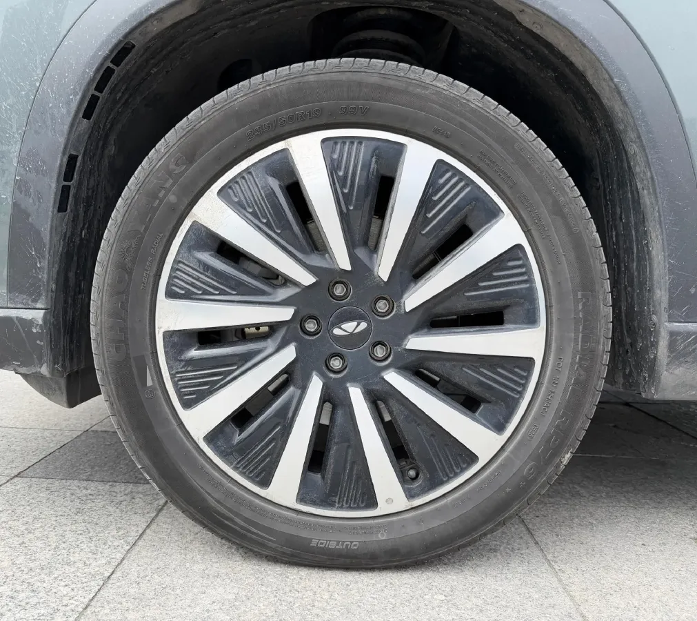 2025 Fulwin FulwinT8 1.5T 156HP L4 1DHT PHEV 18.67KWH,autocango,china used car exporter,china ev exporter,chinese used car exporter,chinese used ev exporter