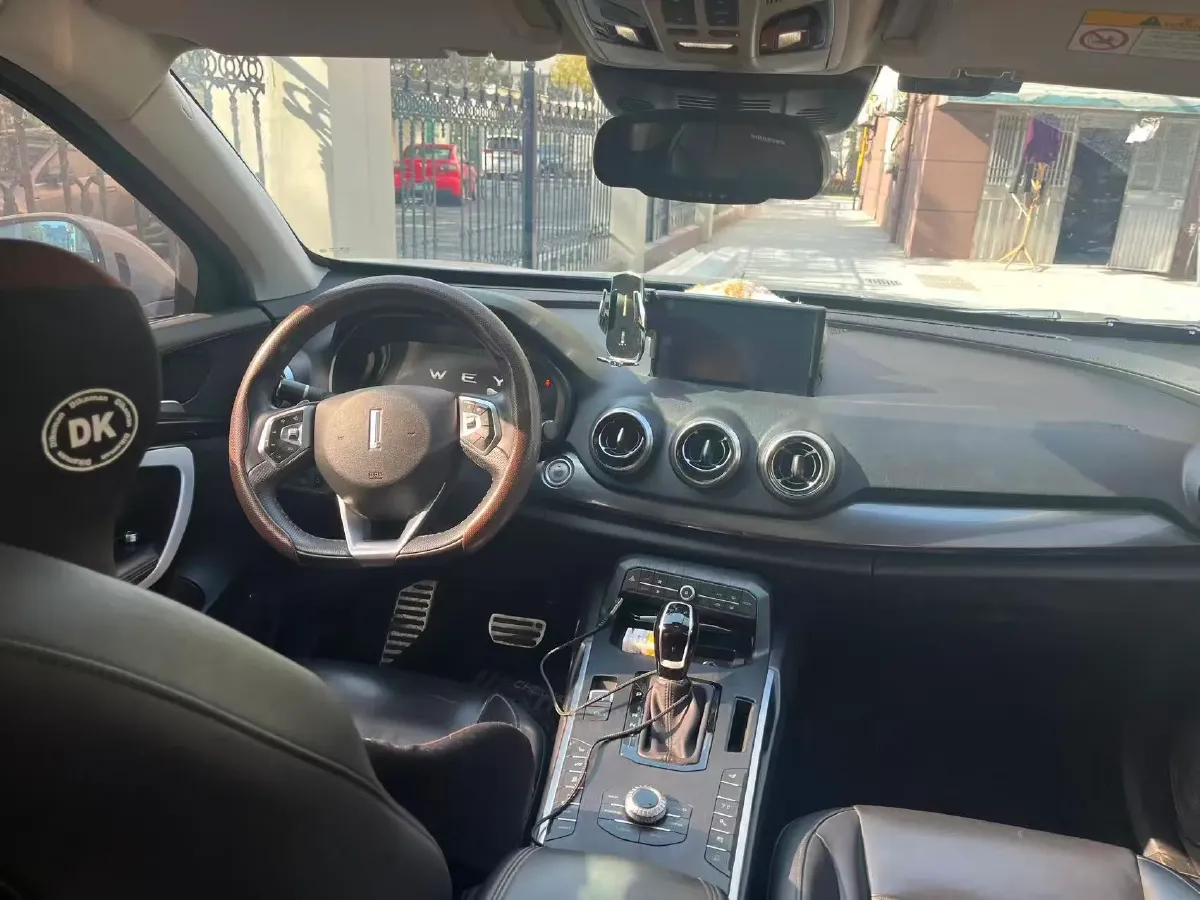 2017 WEY VV7 2.0T 234HP L4 7DCT,autocango,china used car exporter,china ev exporter,chinese used car exporter,chinese used ev exporter