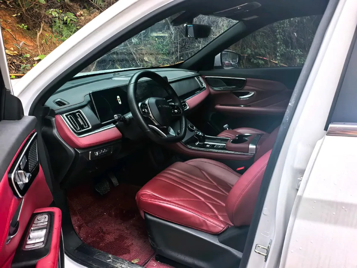 2025 Jetour X70 Plus 1.5T 184HP L4 7DCT,autocango,china used car exporter,china ev exporter,chinese used car exporter,chinese used ev exporter