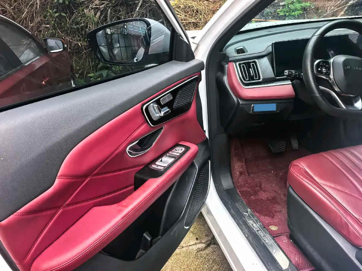 2025 Jetour X70 Plus 1.5T 184HP L4 7DCT,autocango,china used car exporter,china ev exporter,chinese used car exporter,chinese used ev exporter