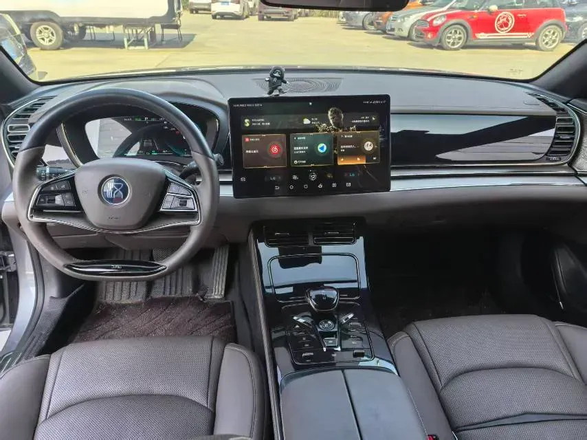 2020 WEY VV7 2.0T 227HP L4 7DCT PHEV,autocango,china used car exporter,china ev exporter,chinese used car exporter,chinese used ev exporter