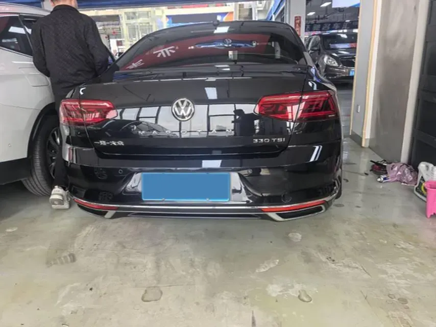2020 Volkswagen Magotan 2.0T 186HP L4 7DCT,autocango,china used car exporter,china ev exporter,chinese used car exporter,chinese used ev exporter