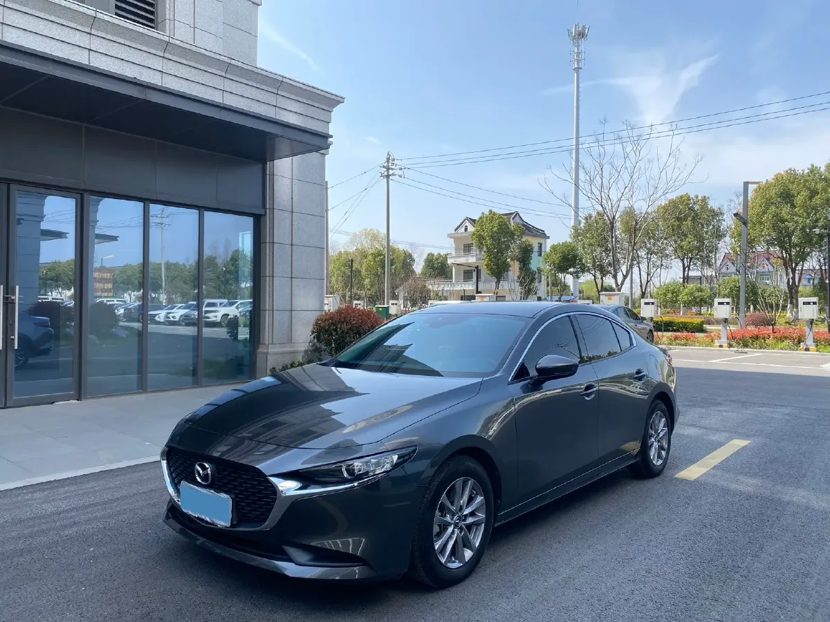 2022 Mazda 3 Axela 2.0L 158HP L4 6AT,autocango,china used car exporter,china ev exporter,chinese used car exporter,chinese used ev exporter
