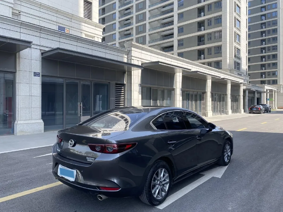 2022 Mazda 3 Axela 2.0L 158HP L4 6AT,autocango,china used car exporter,china ev exporter,chinese used car exporter,chinese used ev exporter