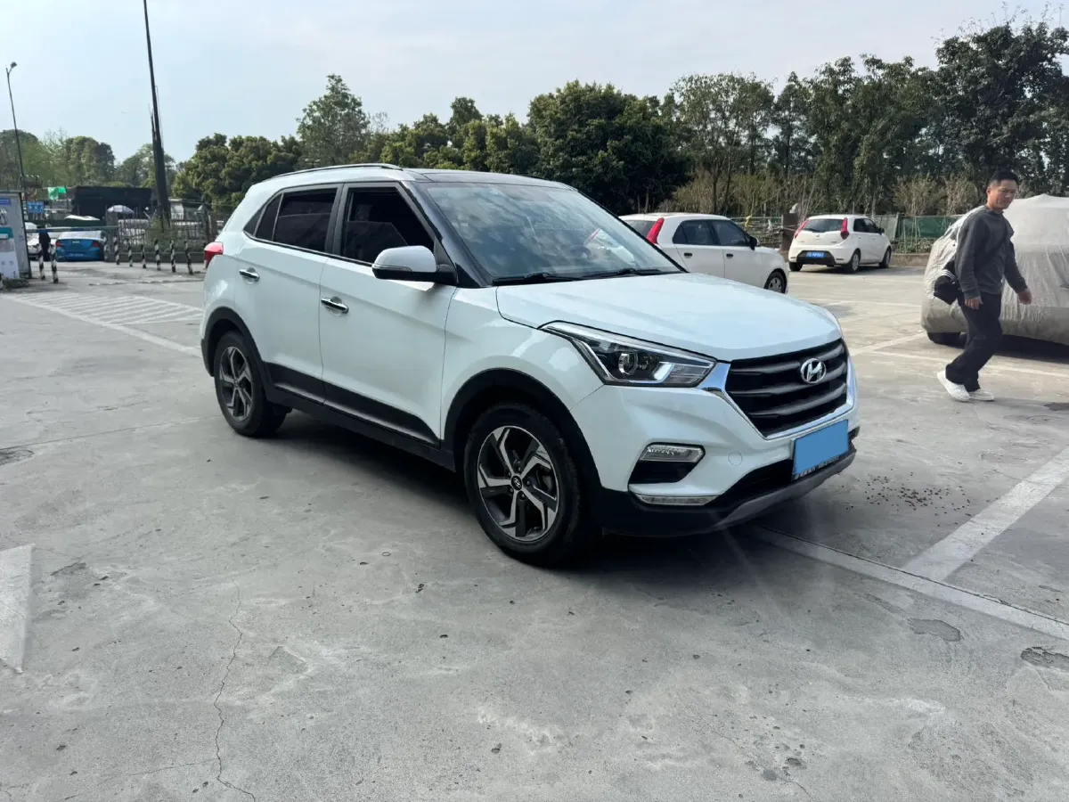 2019 Hyundai ix25 1.6L 125HP L4 6AT,autocango,china used car exporter,china ev exporter,chinese used car exporter,chinese used ev exporter