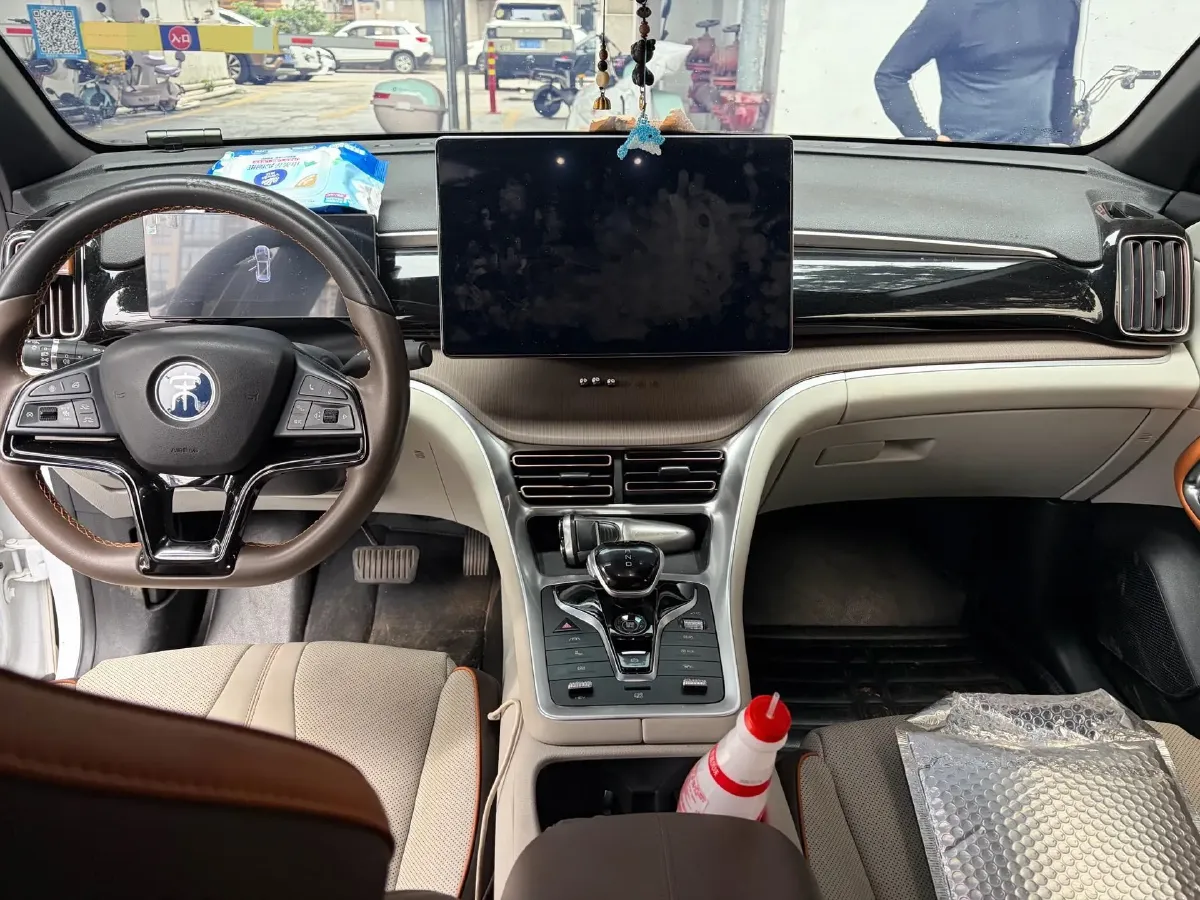 2022 Geely JiaJi 1.5T 177HP L3 7DCT PHEV 15.5KWH,autocango,china used car exporter,china ev exporter,chinese used car exporter,chinese used ev exporter