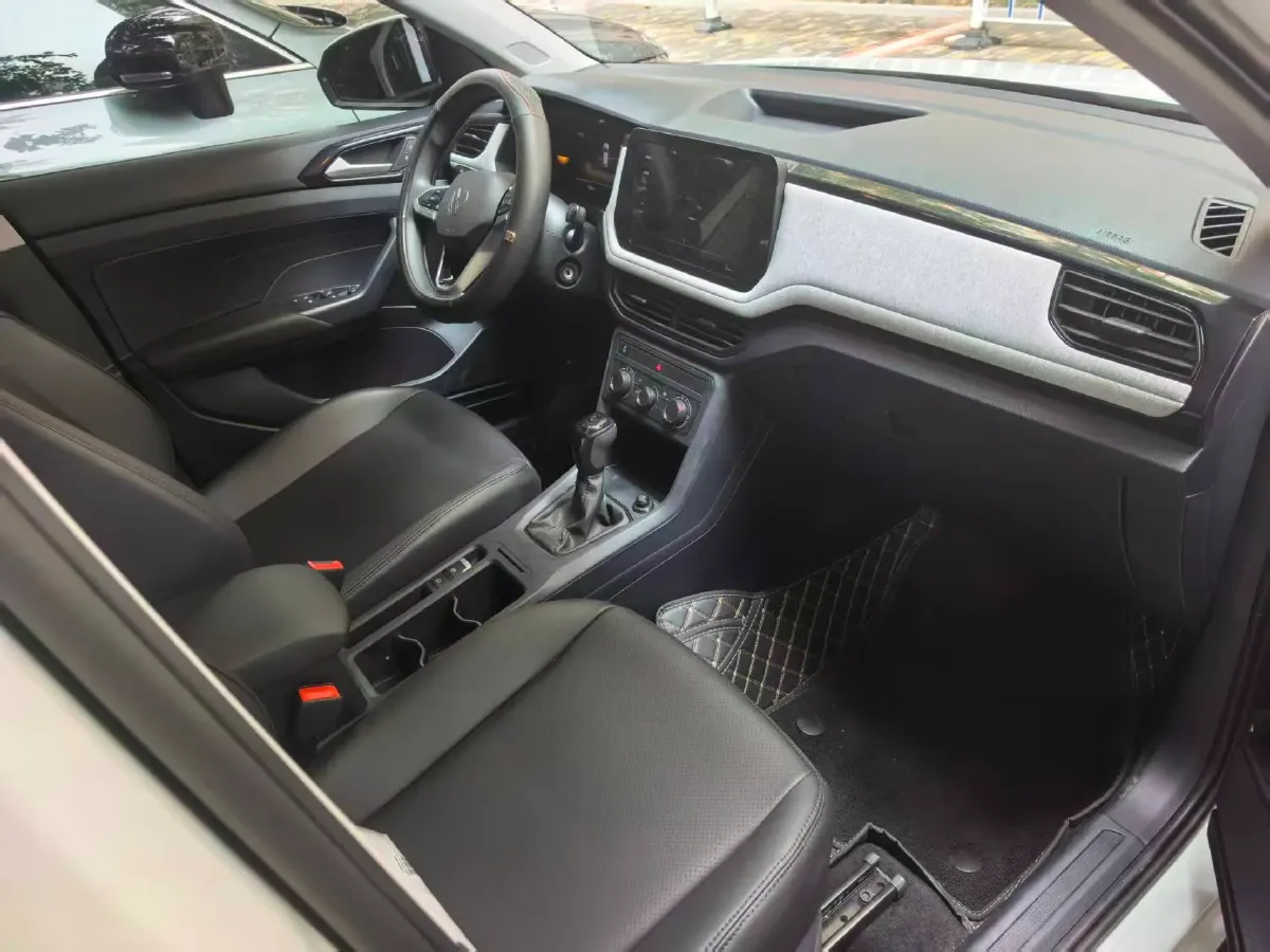 2025 Volkswagen Tharu 1.5L 110HP L4 6AT,autocango,china used car exporter,china ev exporter,chinese used car exporter,chinese used ev exporter