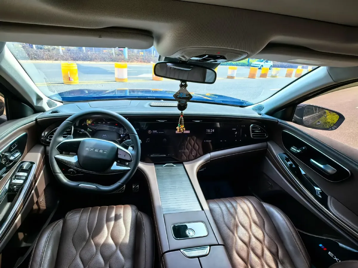 2023 Exceed VX 2.0T 261HP L4 8AT,autocango,china used car exporter,china ev exporter,chinese used car exporter,chinese used ev exporter