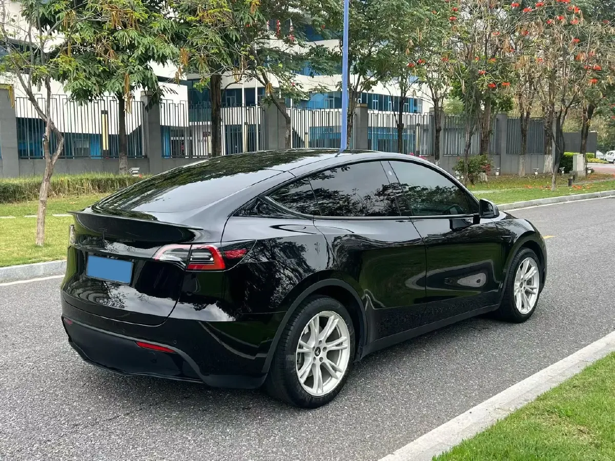 2022 Tesla Model Y BEV 60KWH,autocango,china used car exporter,china ev exporter,chinese used car exporter,chinese used ev exporter