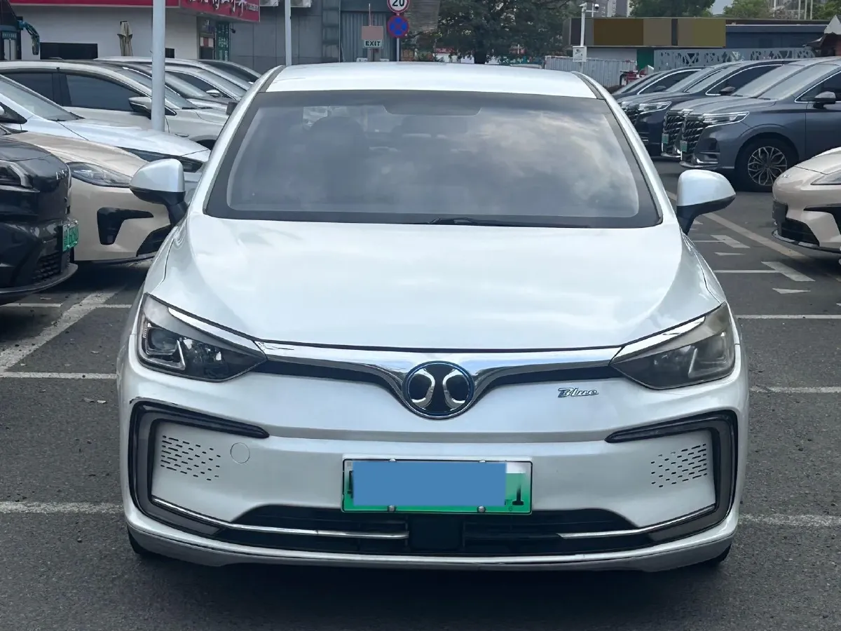 2018 BeiJing Auto EU5 BEV 53.66KWH,autocango,china used car exporter,china ev exporter,chinese used car exporter,chinese used ev exporter