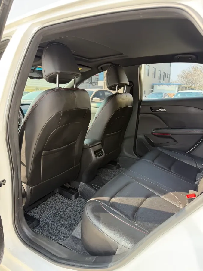 2019 Chevrolet Monza 1.3T 163HP L3 6AT,autocango,china used car exporter,china ev exporter,chinese used car exporter,chinese used ev exporter