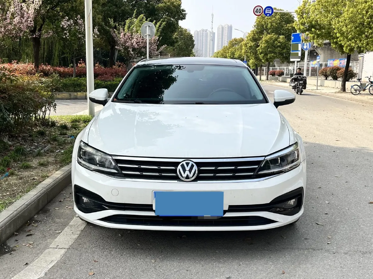 2019 Volkswagen Passat 1.4T 150HP L4 7DCT,autocango,china used car exporter,china ev exporter,chinese used car exporter,chinese used ev exporter