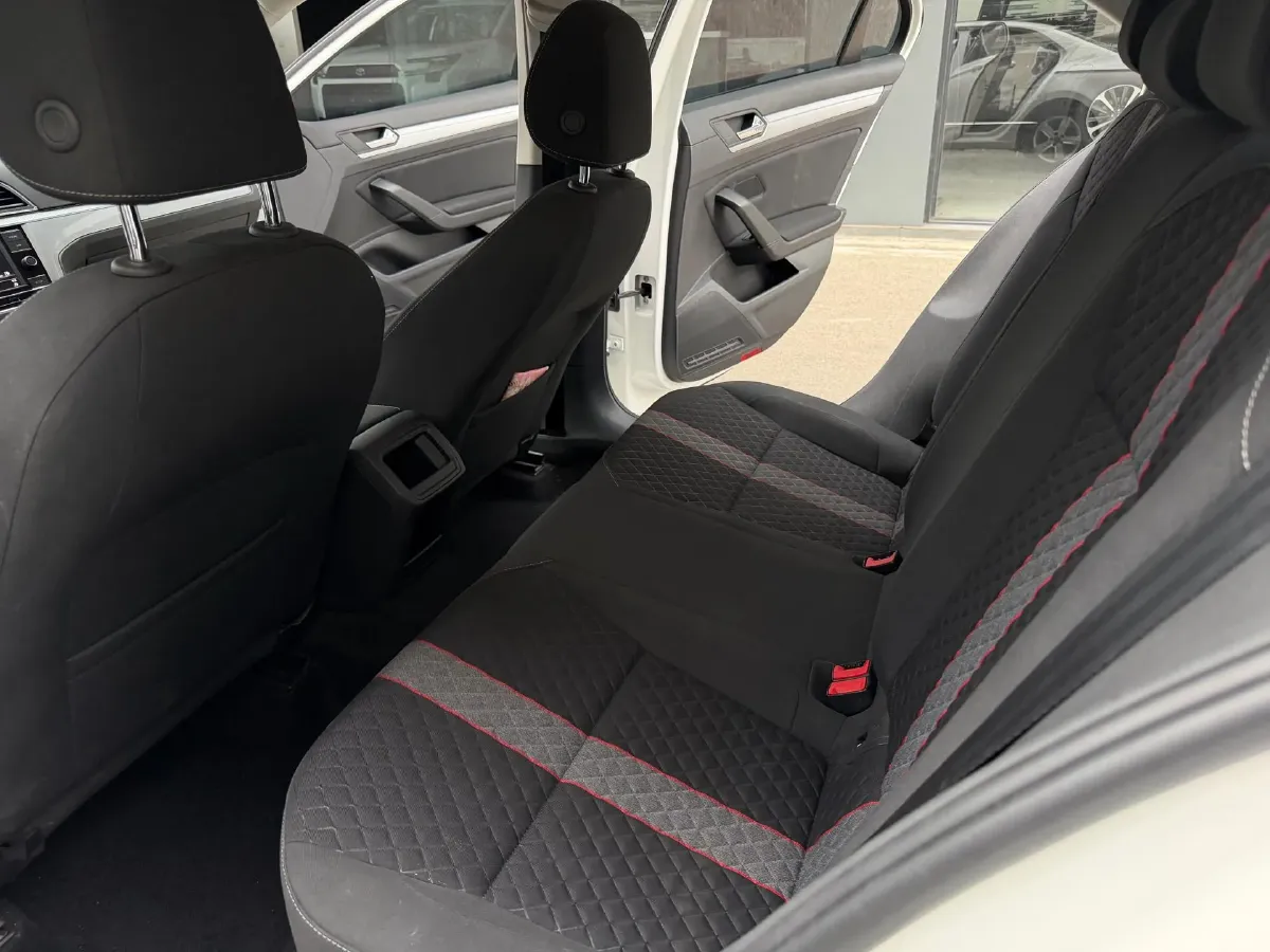 2021 DongFeng Forthing S50EV BEV 57.2KWH,autocango,china used car exporter,china ev exporter,chinese used car exporter,chinese used ev exporter