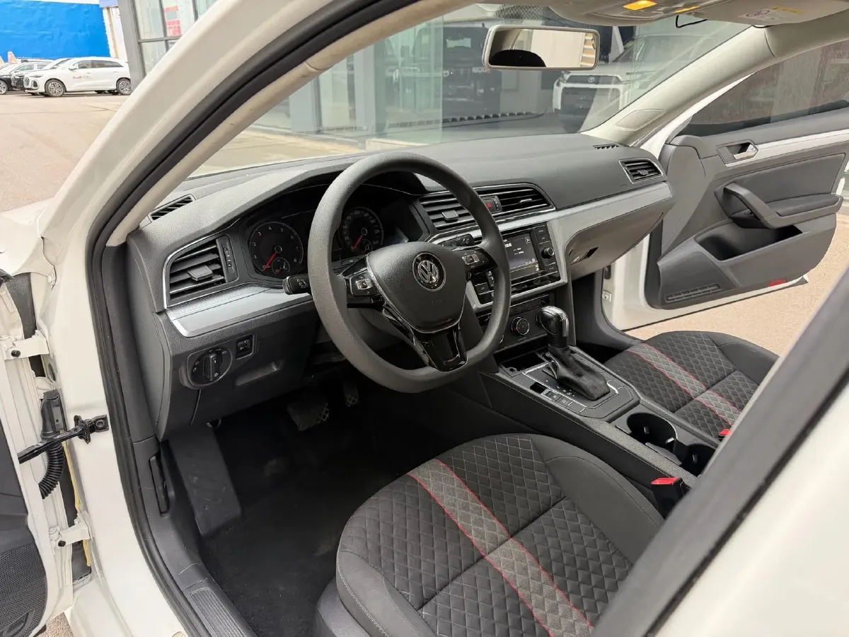 2021 DongFeng Forthing S50EV BEV 57.2KWH,autocango,china used car exporter,china ev exporter,chinese used car exporter,chinese used ev exporter