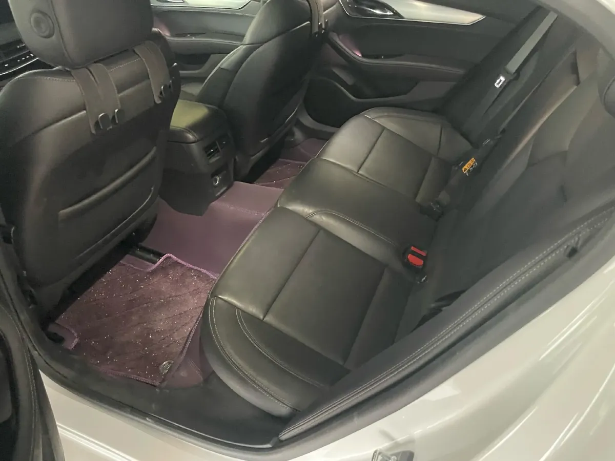 2024 Cadillac CT5 2.0T 237HP L4 10AT,autocango,china used car exporter,china ev exporter,chinese used car exporter,chinese used ev exporter