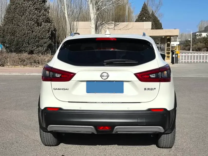 2023 Nissan Qashqai 2.0L 151HP L4 CVT,autocango,china used car exporter,china ev exporter,chinese used car exporter,chinese used ev exporter