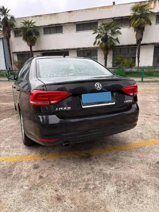 2017 Volkswagen Lavida 1.6L 110HP L4 6AT,autocango,china used car exporter,china ev exporter,chinese used car exporter,chinese used ev exporter