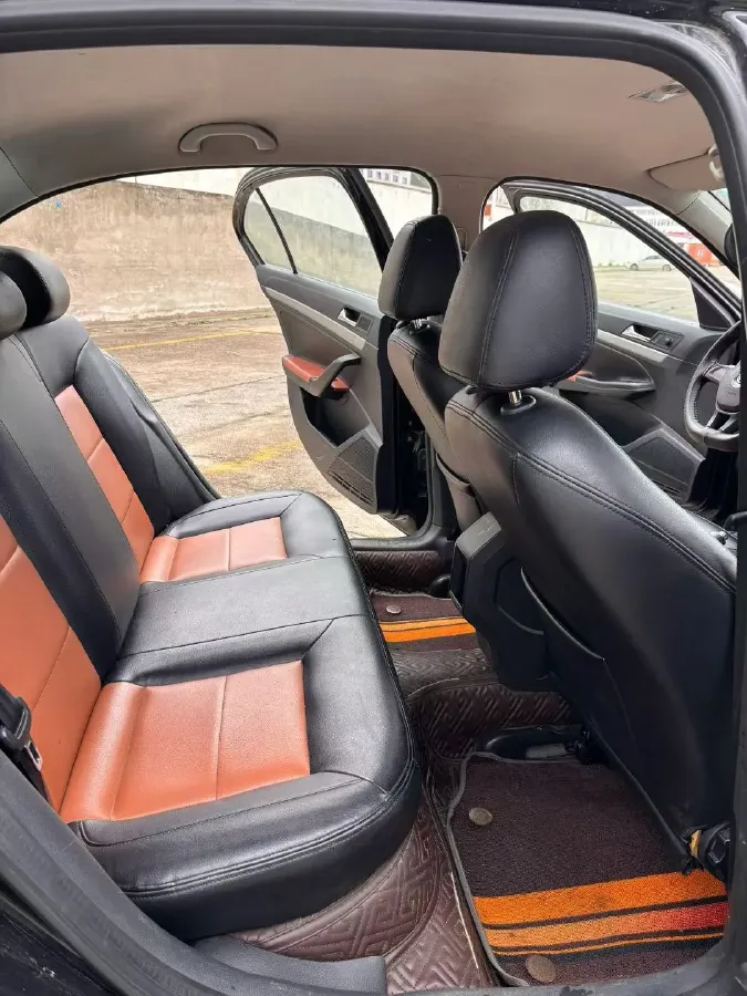 2017 Volkswagen Lavida 1.6L 110HP L4 6AT,autocango,china used car exporter,china ev exporter,chinese used car exporter,chinese used ev exporter