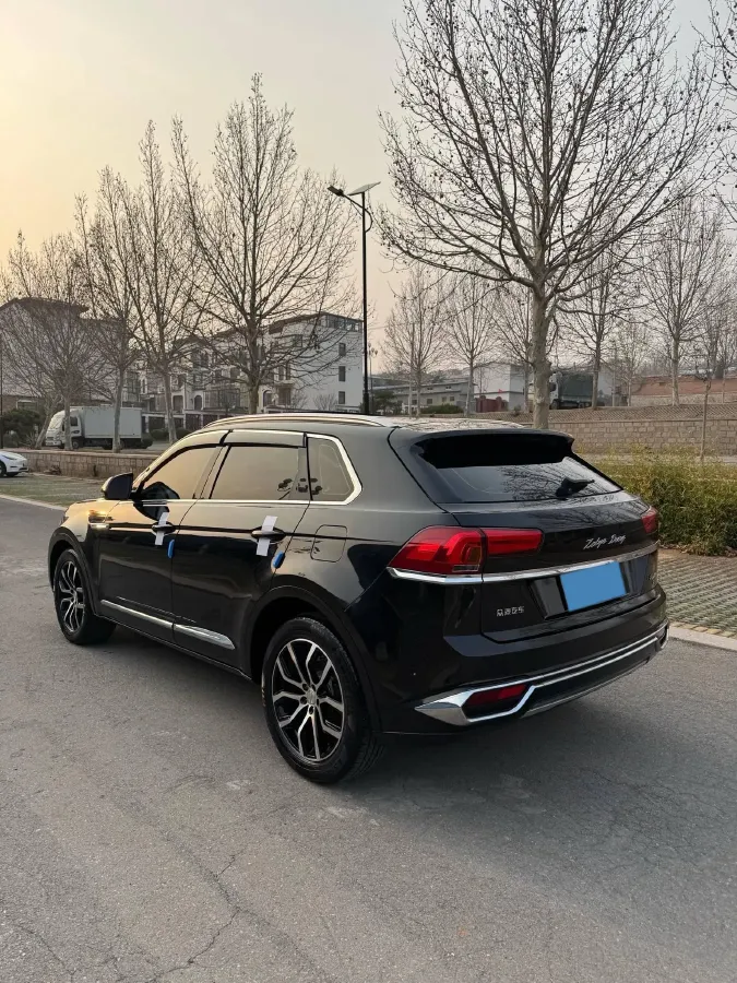 2018 Zotye Damy X7 2.0T 190HP L4 8AT,autocango,china used car exporter,china ev exporter,chinese used car exporter,chinese used ev exporter
