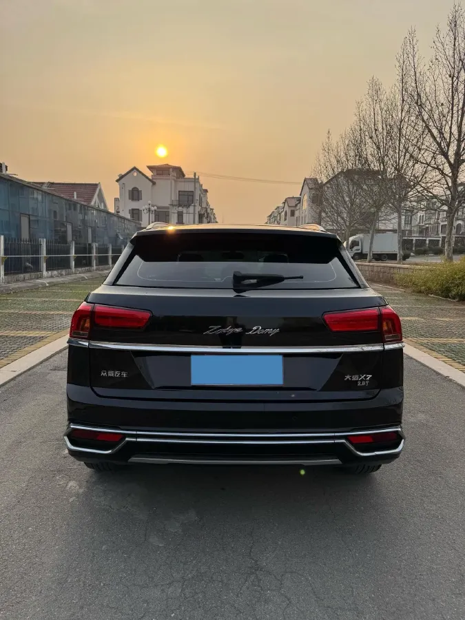 2018 Zotye Damy X7 2.0T 190HP L4 8AT,autocango,china used car exporter,china ev exporter,chinese used car exporter,chinese used ev exporter