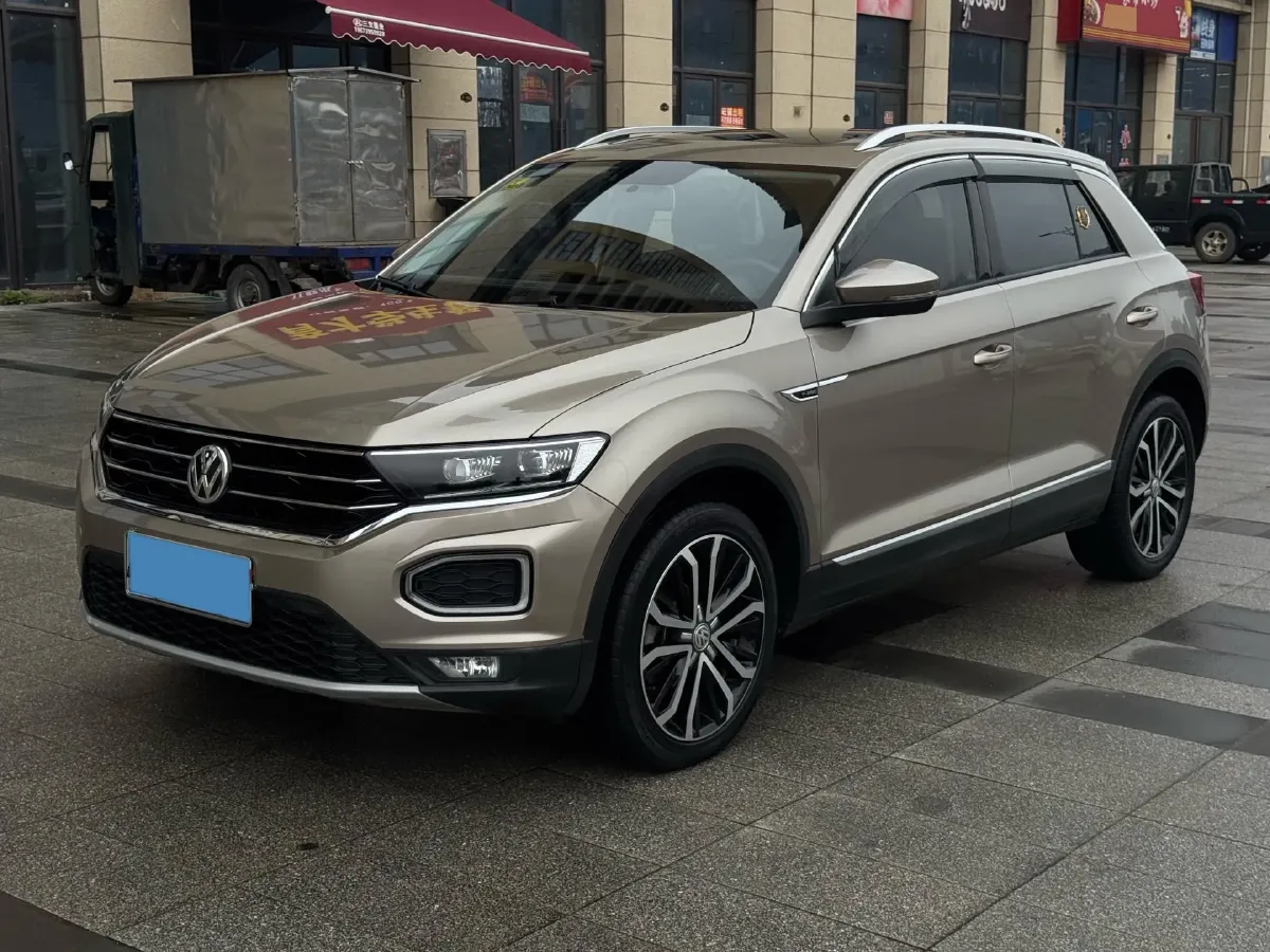 2021 Volkswagen T-Roc 1.4T 150HP L4 7DCT,autocango,china used car exporter,china ev exporter,chinese used car exporter,chinese used ev exporter