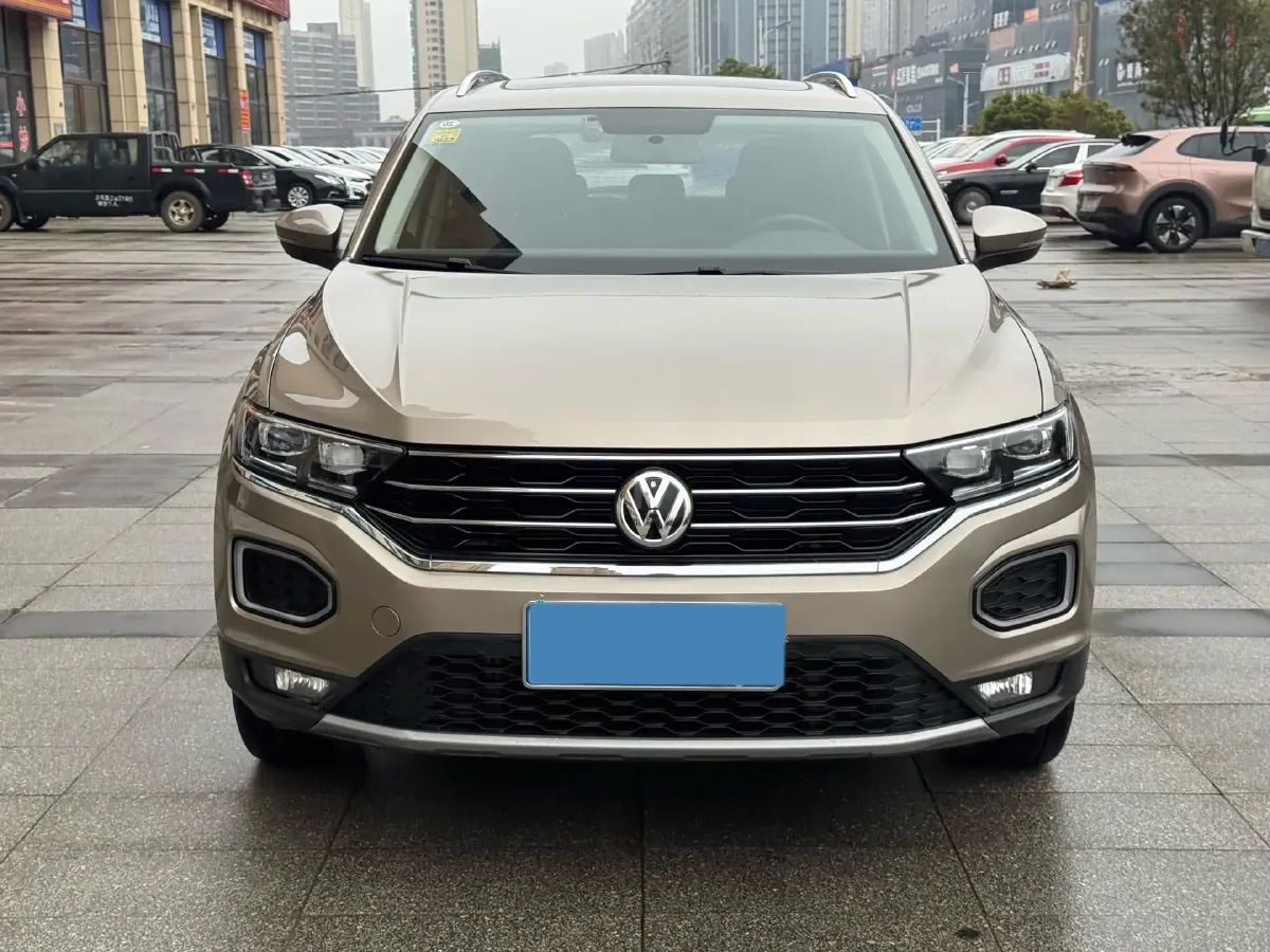 2021 Volkswagen T-Roc 1.4T 150HP L4 7DCT,autocango,china used car exporter,china ev exporter,chinese used car exporter,chinese used ev exporter